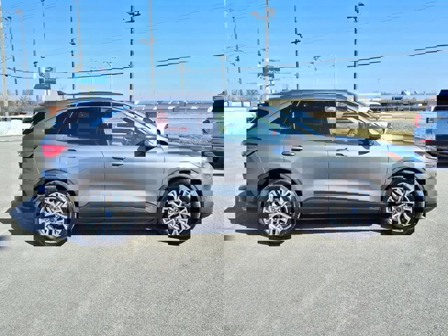 Certified 2022 Ford Escape SEL image 6