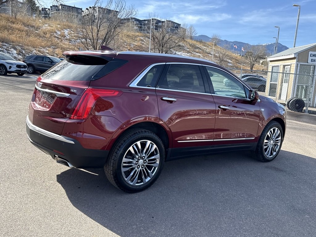 Used 2017 Cadillac XT5 Premium Luxury image 8