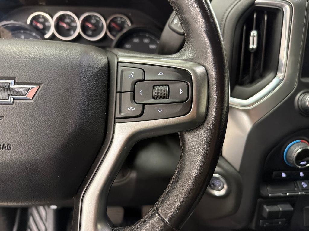 Used 2021 Chevrolet Silverado 1500 LT Trail Boss w/ Bed Protection Package AWD/4WD image 21