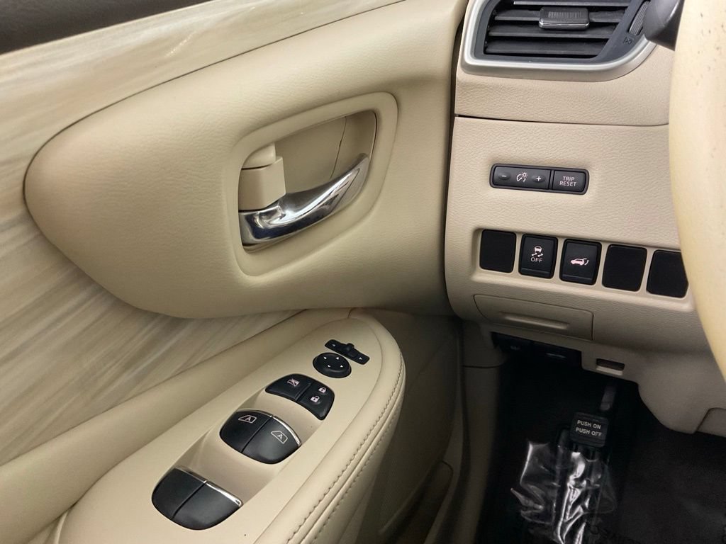 Used 2017 Nissan Murano SL w/ SL Technology Package FWD image 21