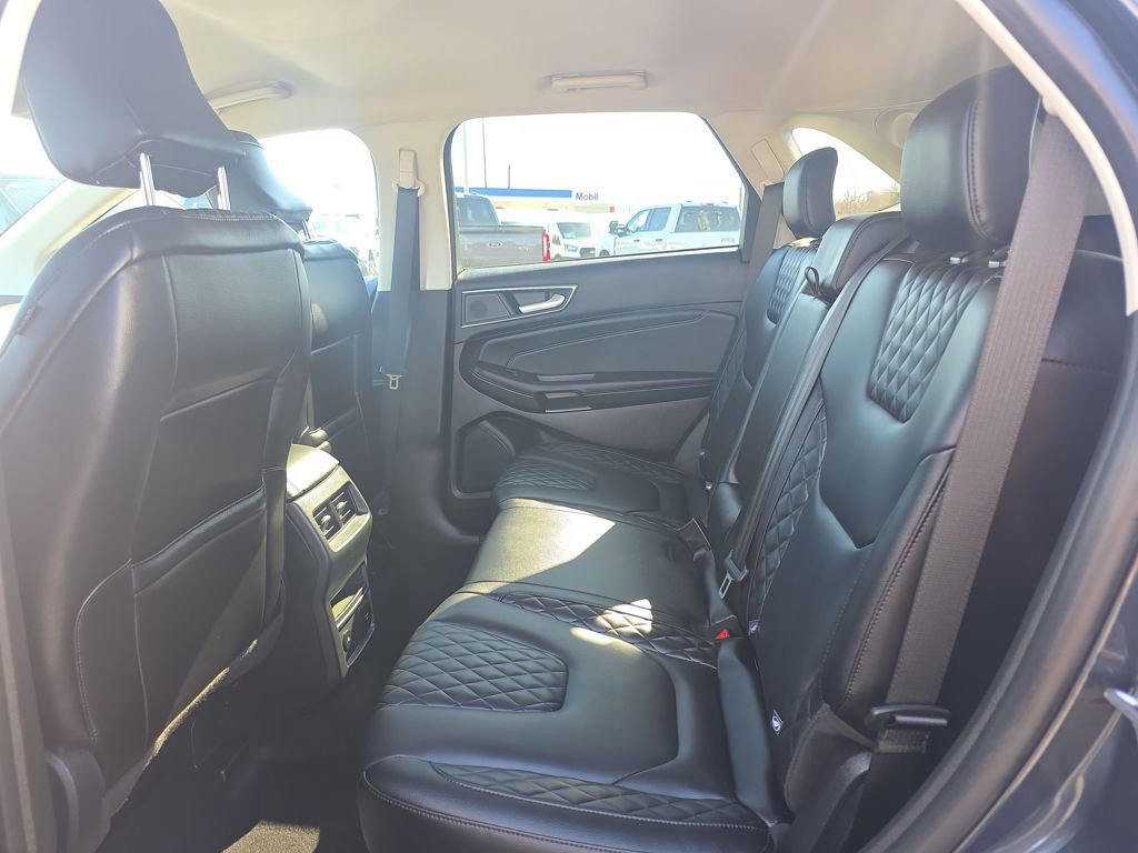 Certified 2024 Ford Edge Titanium image 37