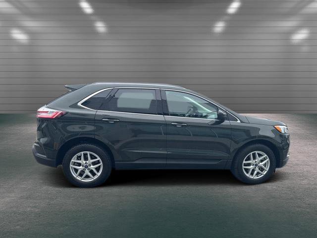 Certified 2022 Ford Edge SEL w/ Convenience Package image 6