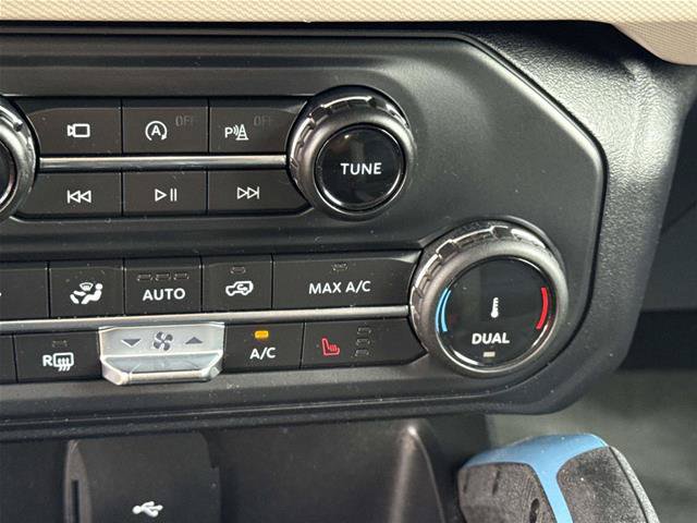 Certified 2022 Ford Bronco Wildtrak AWD/4WD image 27