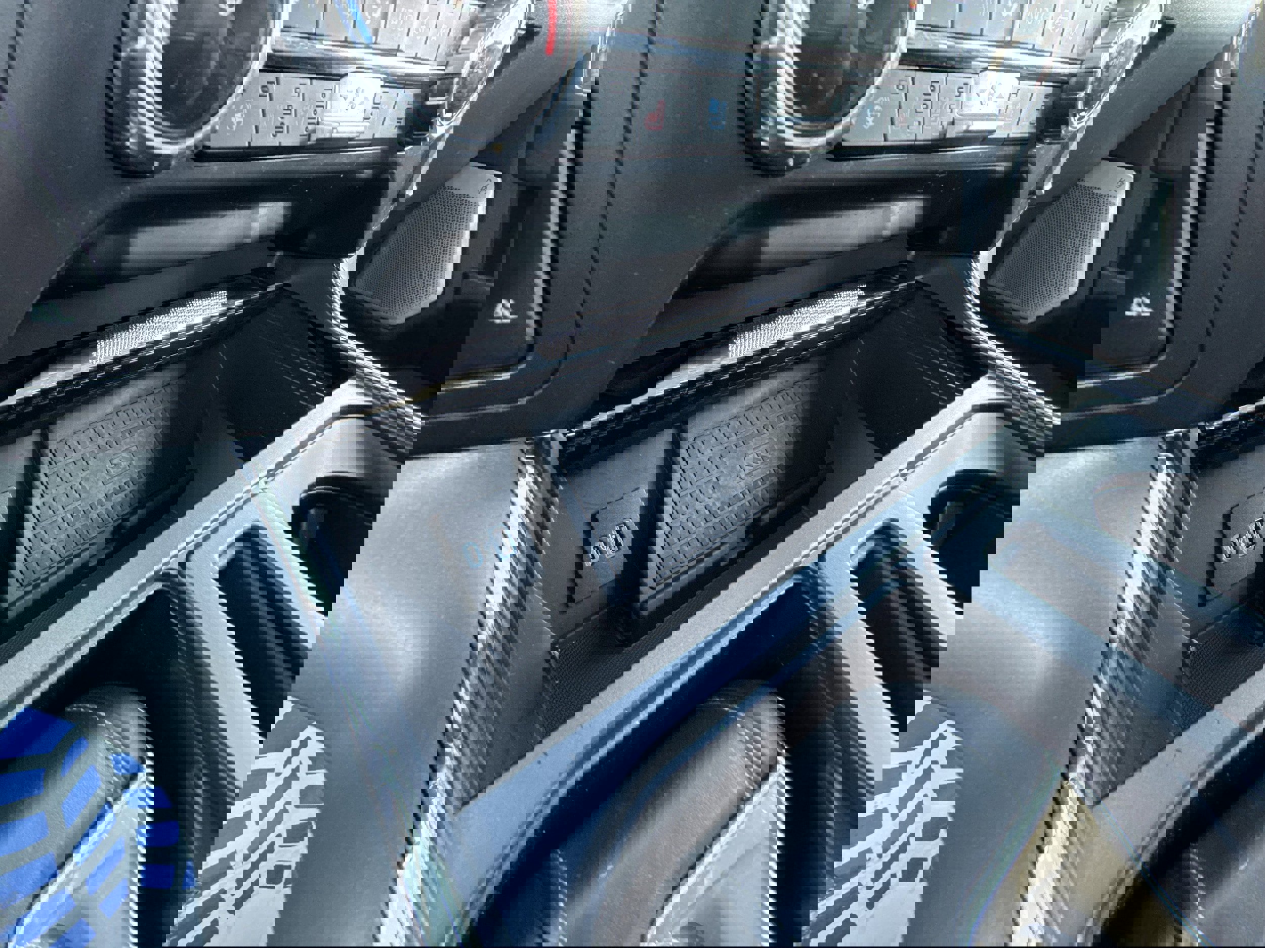 Certified 2022 Ford F150 Lariat w/ Equipment Group 502A High image 28