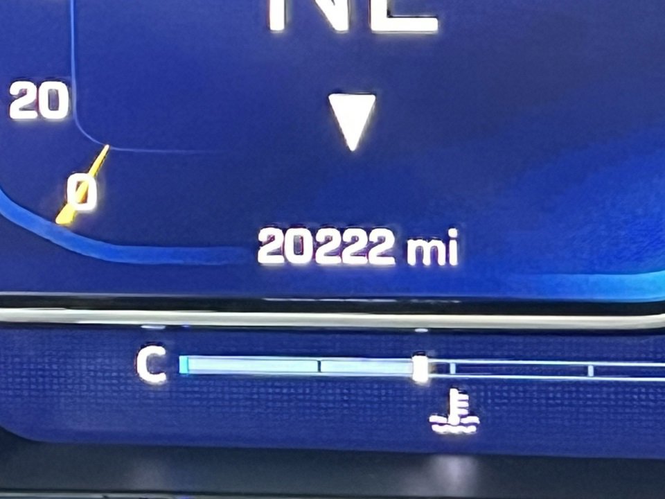 Used 2024 Chevrolet Silverado 1500 ZR2 image 13