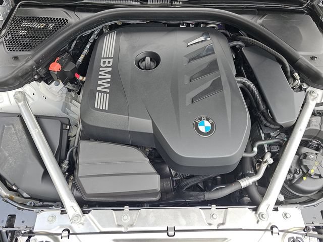 Used 2025 BMW 430i Convertible w/ Premium Package RWD image 32