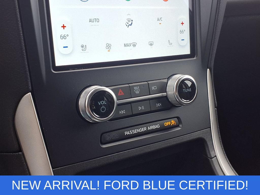 Certified 2024 Ford Edge SEL w/ Convenience Package AWD/4WD image 12