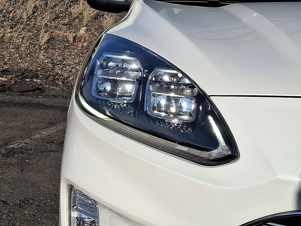 Certified 2022 Ford Escape Titanium w/ Titanium Elite Package image 29