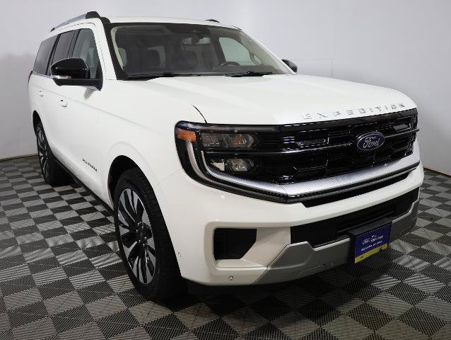 Certified 2025 Ford Expedition Platinum w/ Driver's Package AWD/4WD image 3