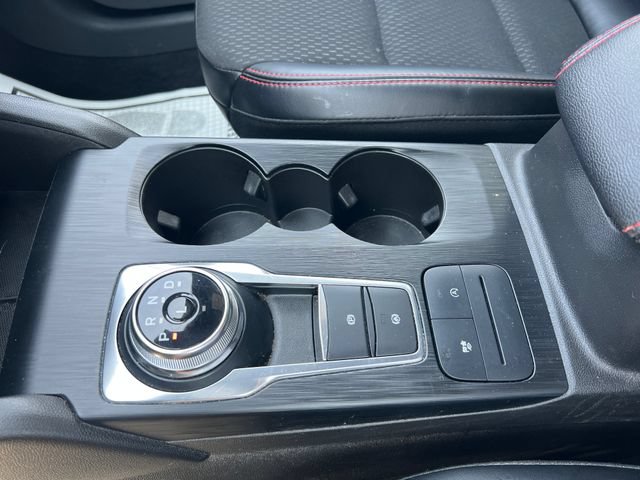 Certified 2025 Ford Escape ST-Line FWD image 21