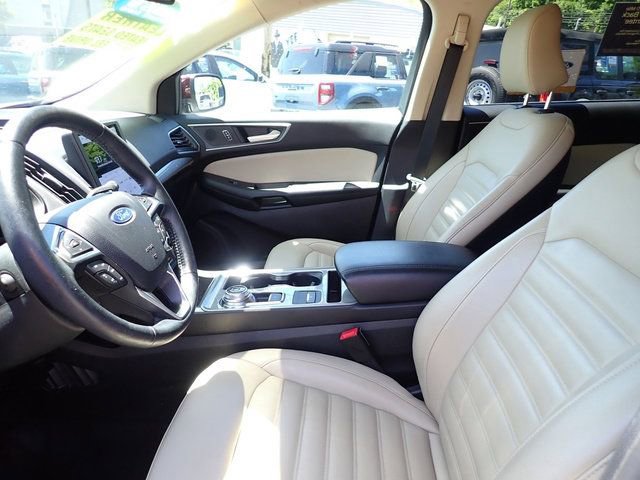 Certified 2024 Ford Edge SEL w/ Convenience Package AWD/4WD image 16
