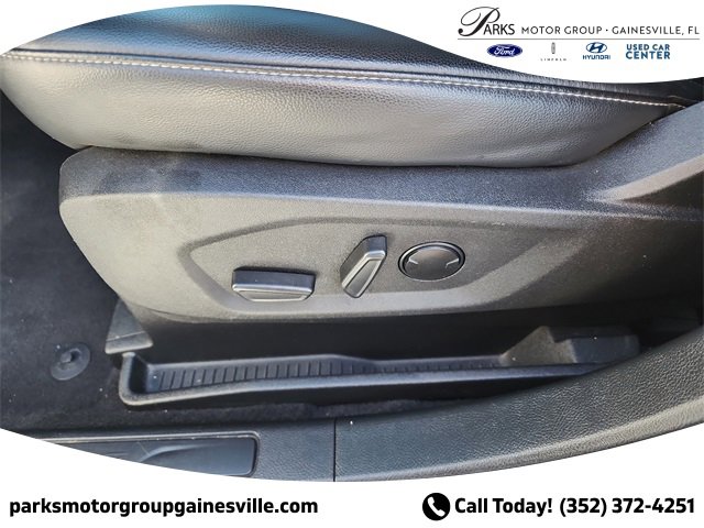 Certified 2023 Ford Edge SEL image 17