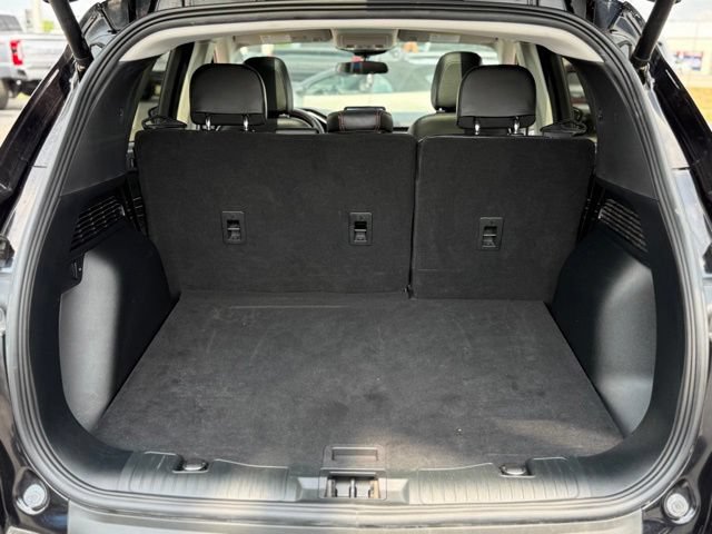 Certified 2022 Ford Escape SEL w/ SEL Stealth AWD Package image 28