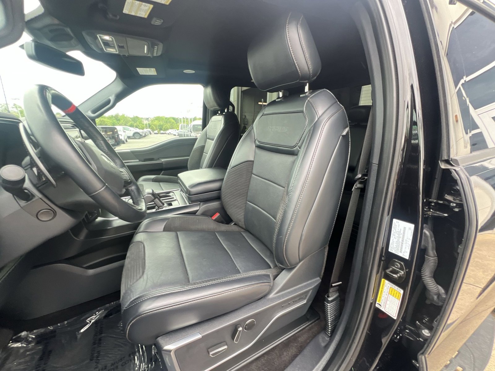 Certified 2023 Ford F150 Raptor w/ Raptor Carbon Fiber Package AWD/4WD image 29