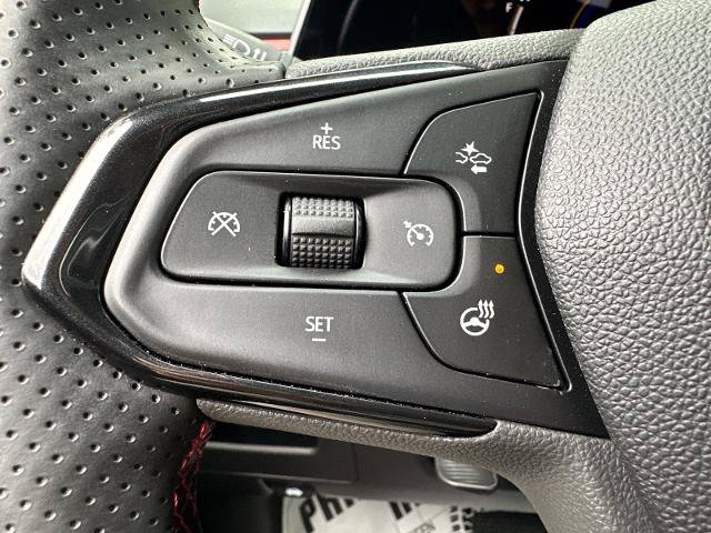 Used 2025 Chevrolet TrailBlazer RS w/ Convenience Package AWD/4WD image 13
