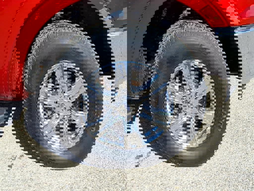 Certified 2019 Ford Ranger XLT w/ Equipment Group 301A Mid image 10