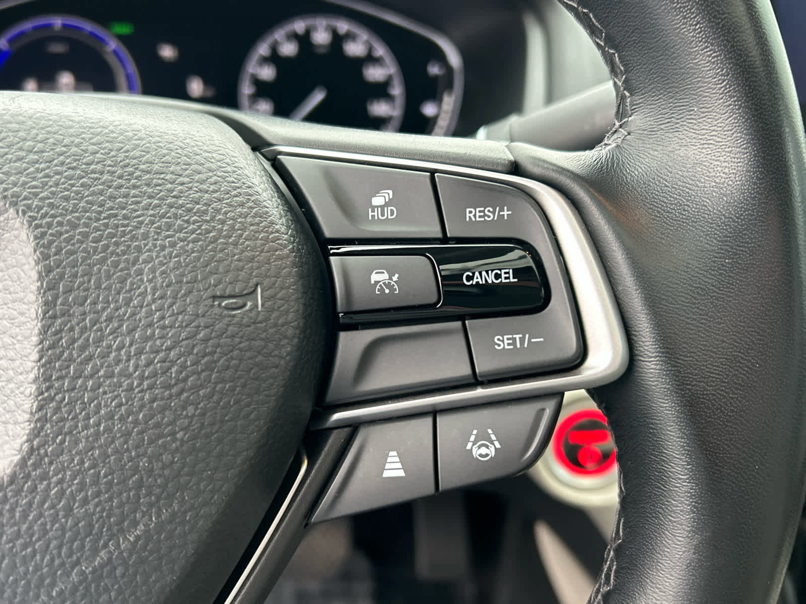 Used 2022 Honda Accord Touring image 36