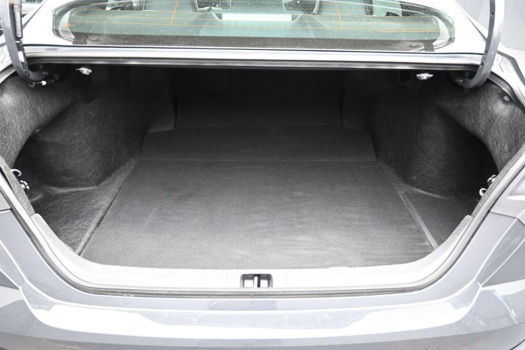 Used 2026 Toyota Camry SE FWD image 23