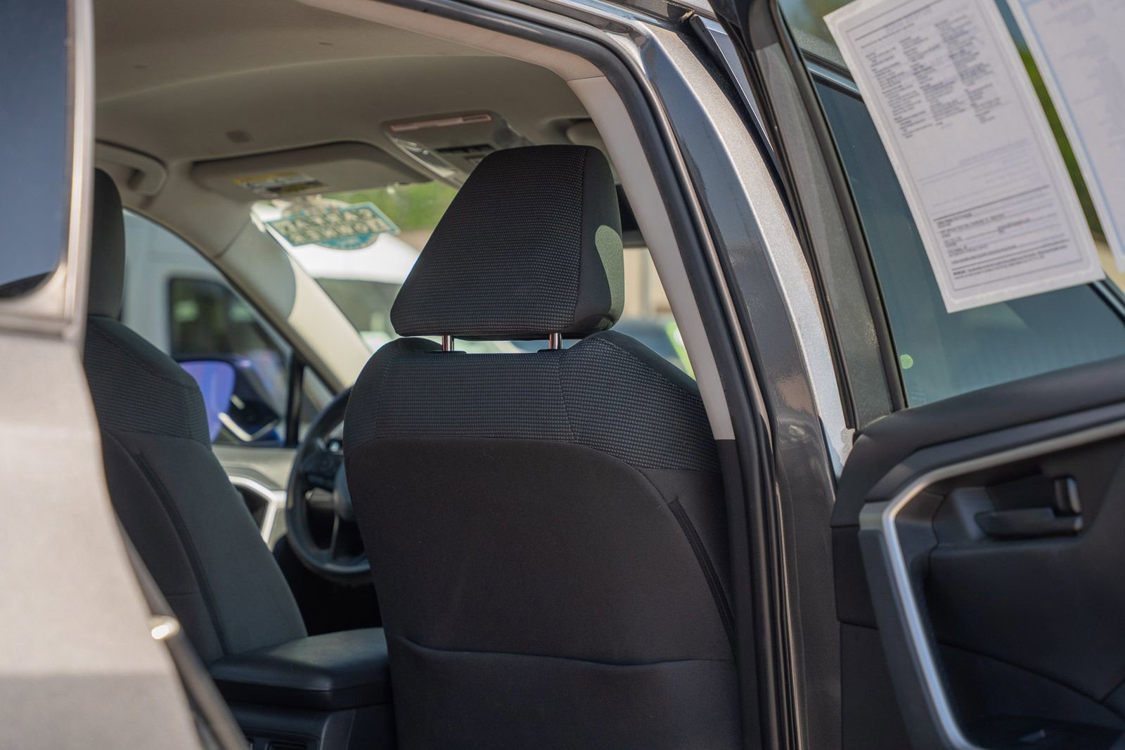 Used 2023 Toyota RAV4 LE FWD image 14