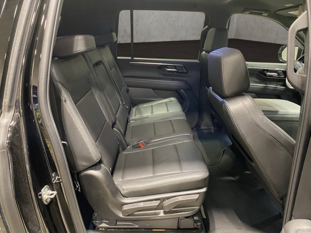 Used 2026 Chevrolet Suburban Z71 AWD/4WD image 21