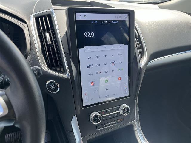 Certified 2024 Ford Edge Titanium image 17