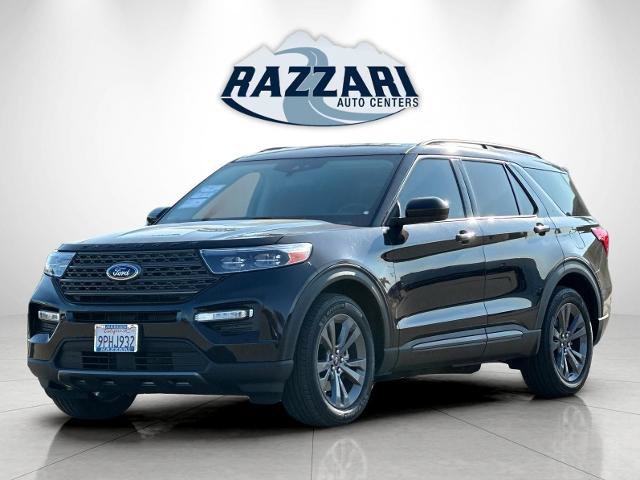Certified 2024 Ford Explorer XLT w/ Equipment Group 202A RWD image 7