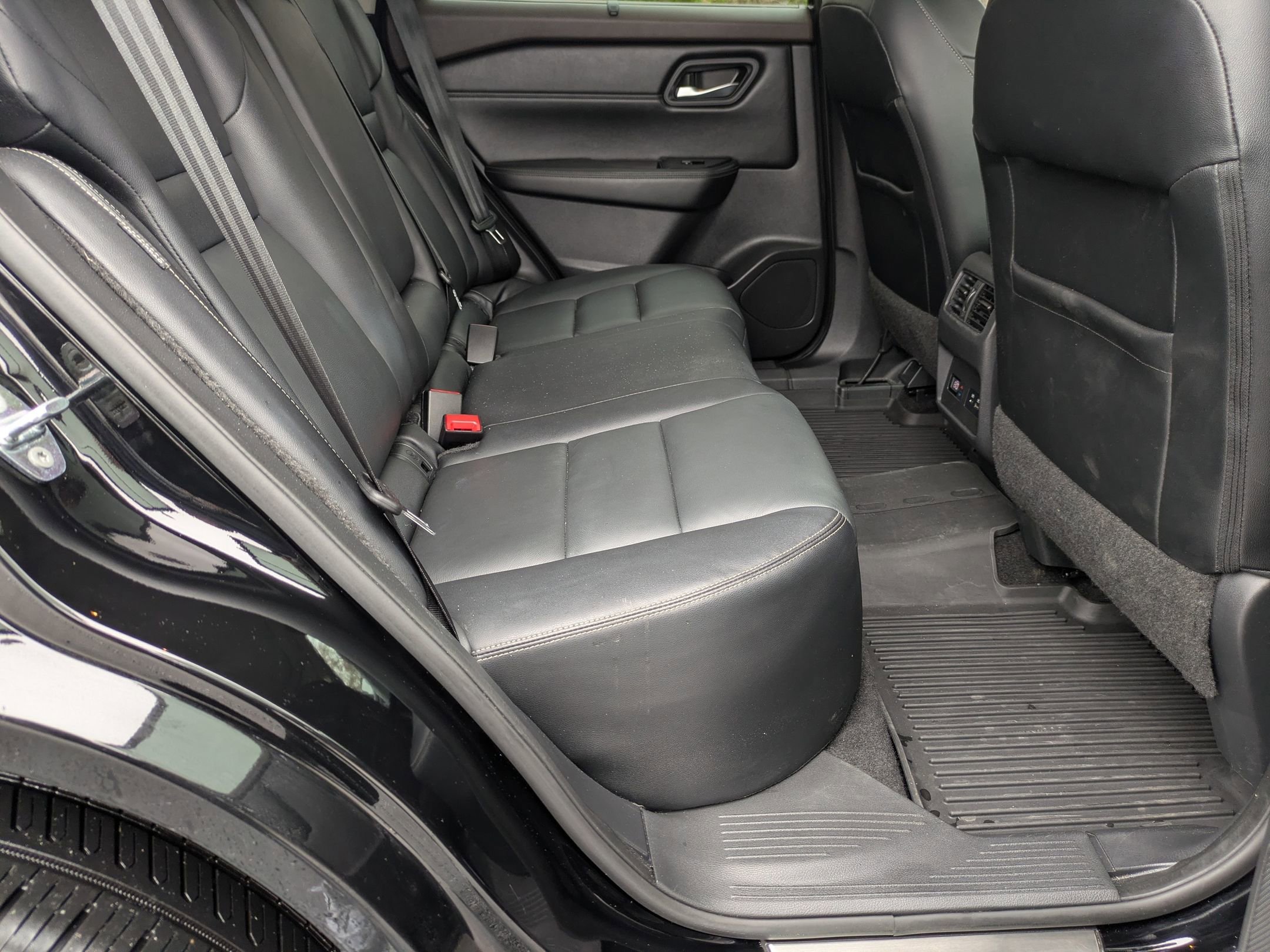 Used 2022 Nissan Rogue SL w/ SL Premium Package image 36