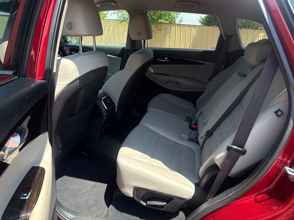 Used 2020 Kia Sorento LX w/ LX I4 Convenience Package AWD/4WD image 21