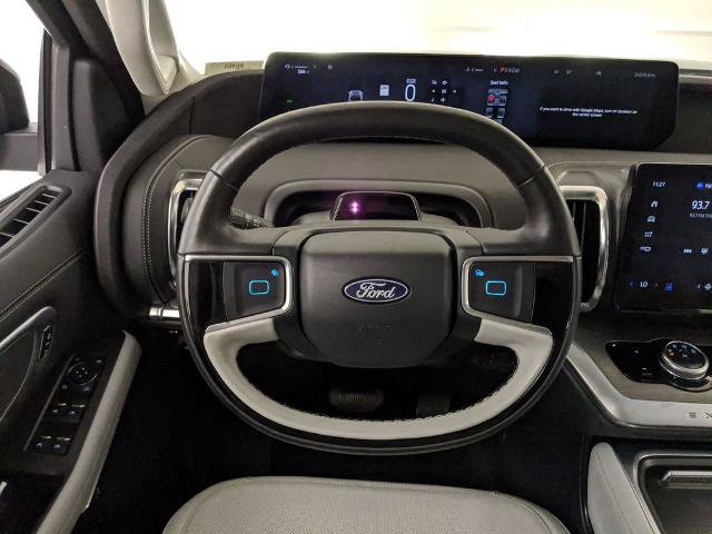 Certified 2025 Ford Expedition Platinum w/ Driver's Package AWD/4WD image 10