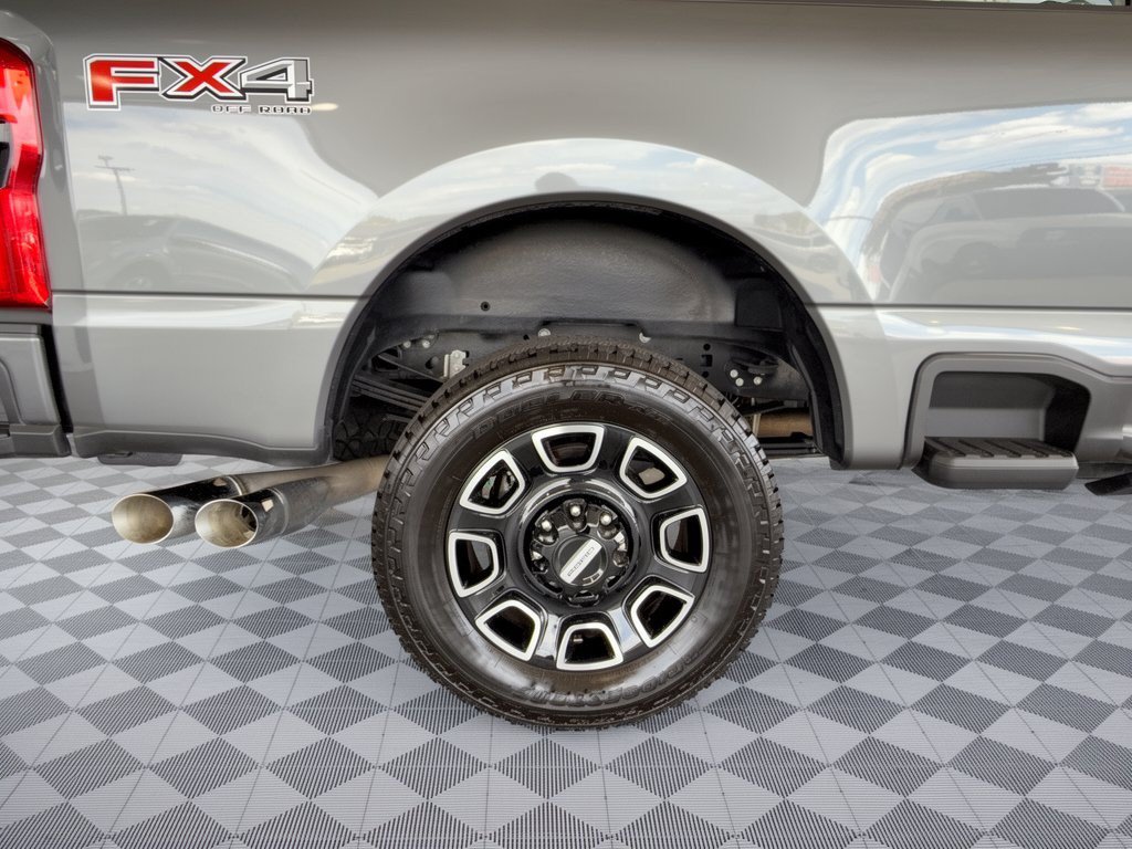 Certified 2026 Ford F250 Platinum AWD/4WD image 13