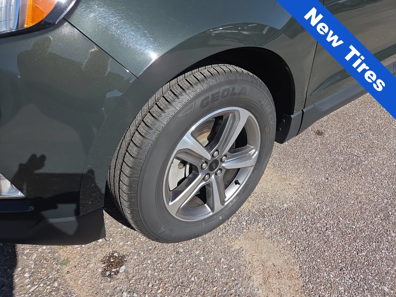 Certified 2023 Ford Edge SEL w/ Convenience Package AWD/4WD image 18