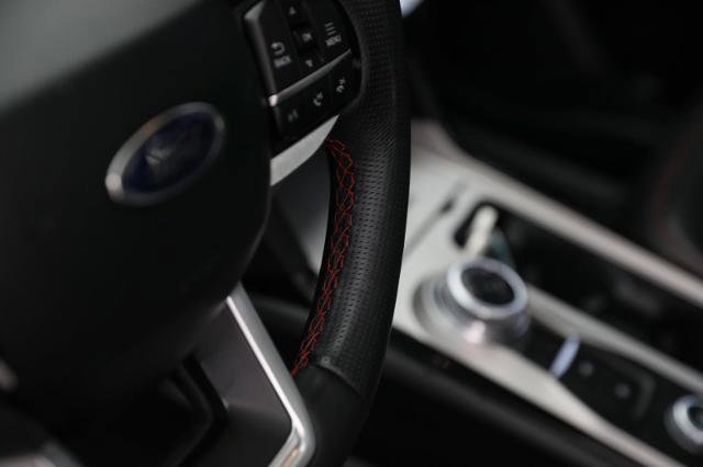 Certified 2022 Ford Explorer ST-Line w/ Class IV Trailer Tow Package image 28