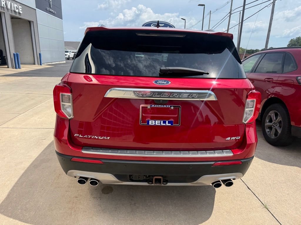 Certified 2023 Ford Explorer Platinum w/ Technology Package AWD/4WD image 8