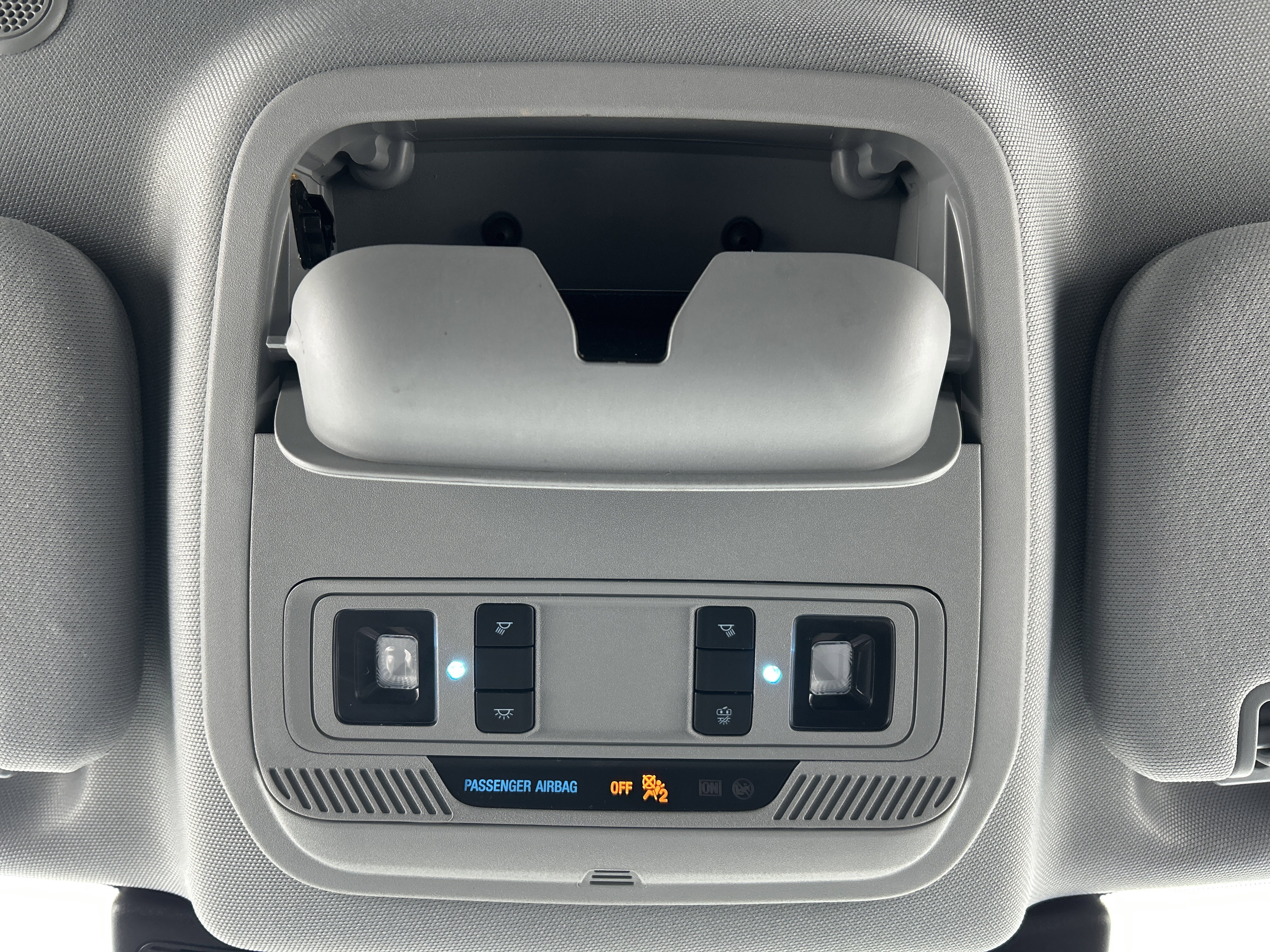 Certified 2022 Ford Explorer XLT w/ Equipment Group 202A image 22