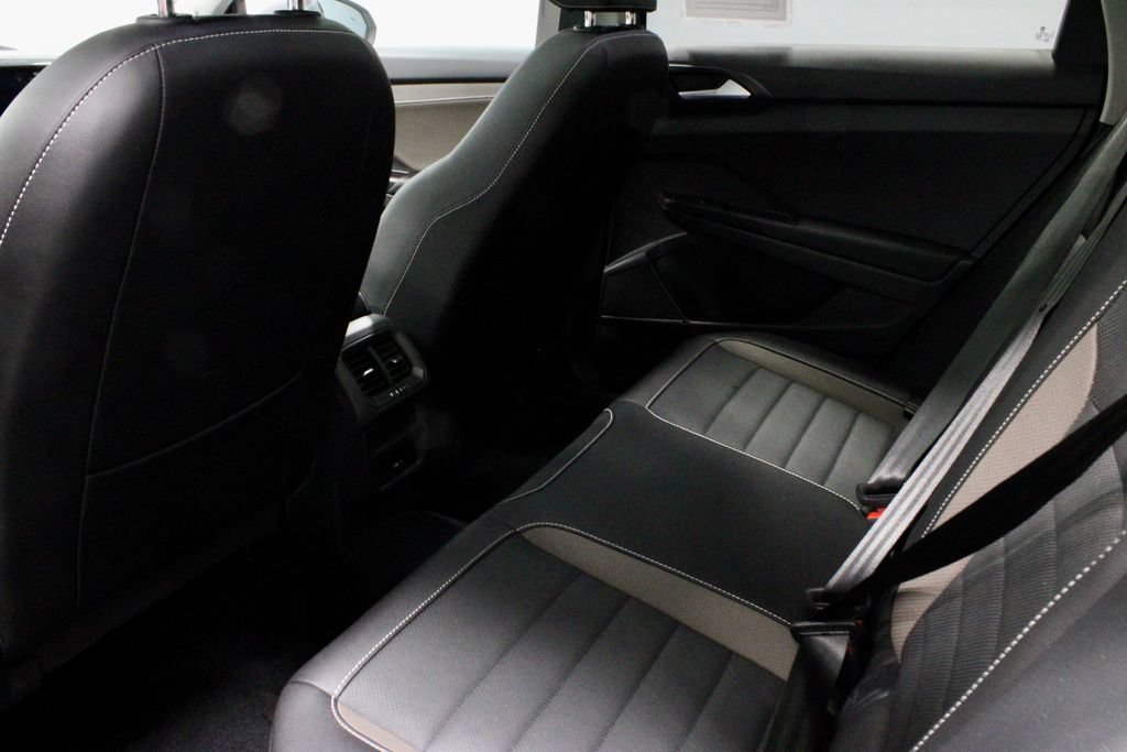 Used 2023 Volkswagen Taos SEL AWD/4WD image 21