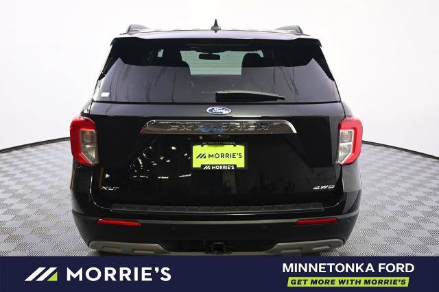 Certified 2024 Ford Explorer XLT w/ Equipment Group 202A AWD/4WD image 5
