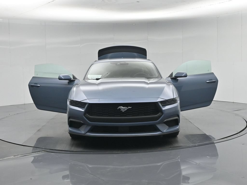 Certified 2025 Ford Mustang Coupe RWD image 30