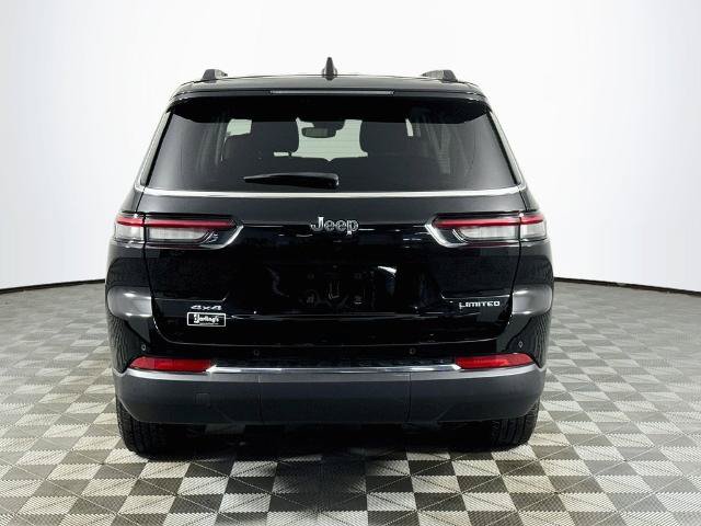 Used 2023 Jeep Grand Cherokee L Limited AWD/4WD image 6