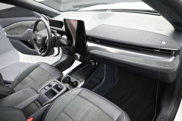 Certified 2025 Ford Mustang Mach-E GT AWD/4WD image 28