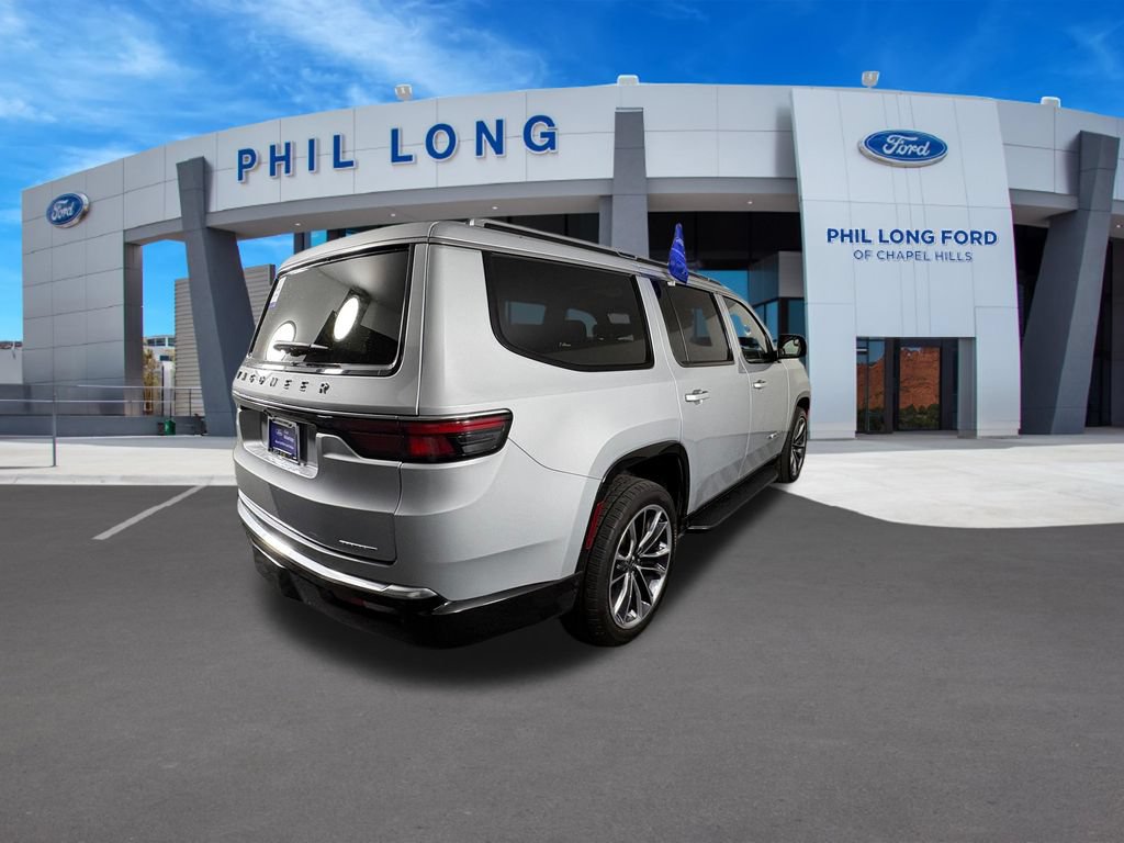 Used 2022 Jeep Wagoneer Series II w/ Premium Group I AWD/4WD image 5