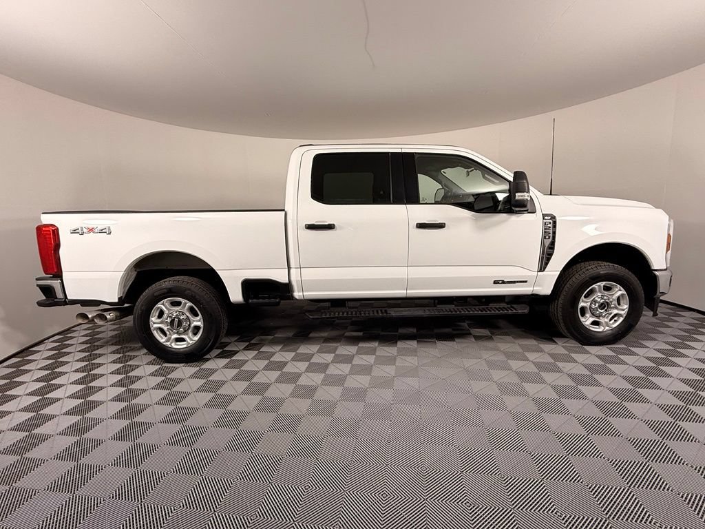 Certified 2025 Ford F250 XLT AWD/4WD image 11