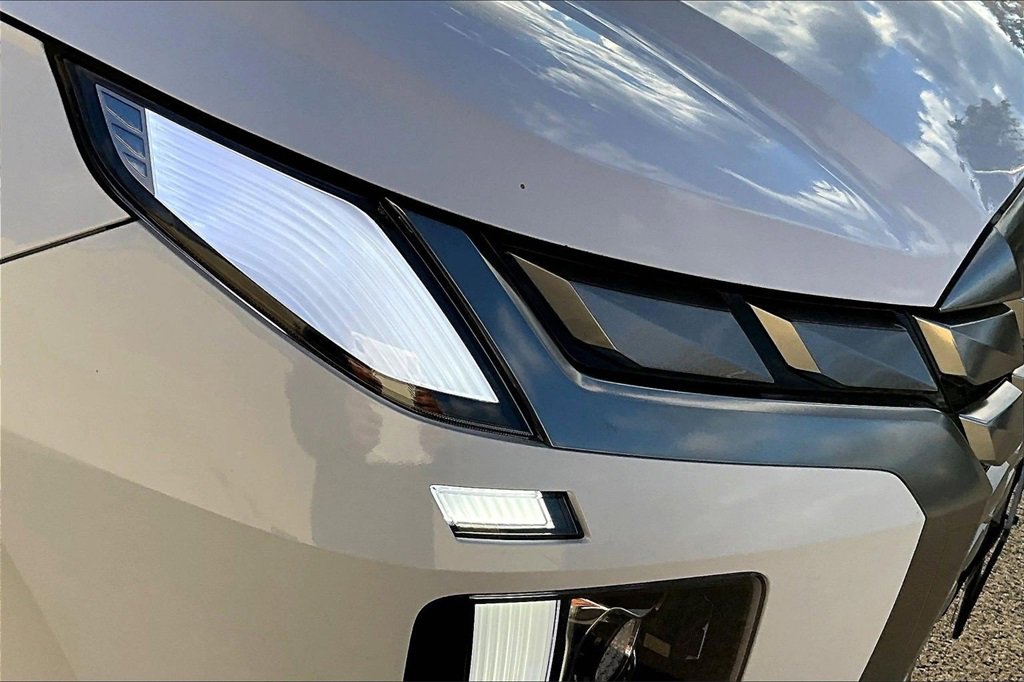 Used 2024 Hyundai Palisade Calligraphy image 29