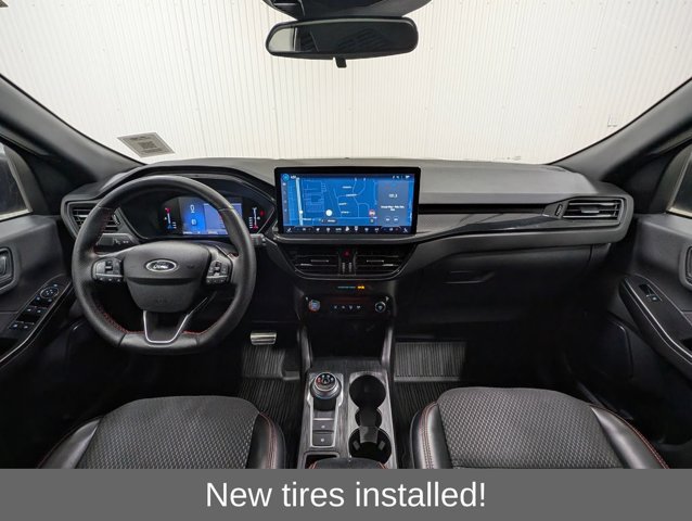 Certified 2024 Ford Escape ST-Line w/ Tech Pack #1 AWD/4WD image 2