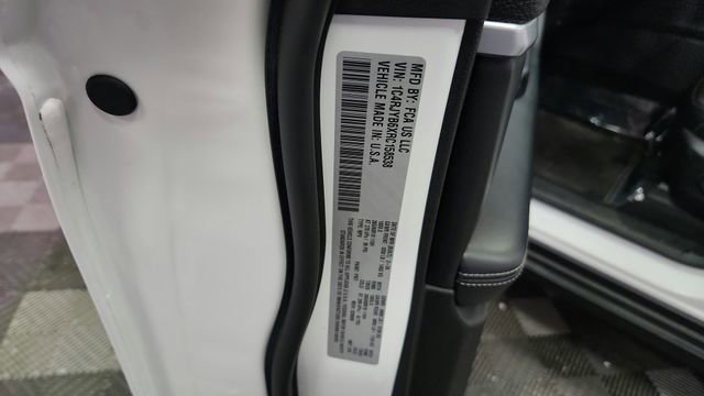 Used 2024 Jeep Grand Cherokee Limited 4xe image 24