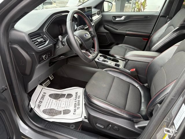 Certified 2023 Ford Escape ST-Line Select w/ Tech Pack #1 AWD/4WD image 14