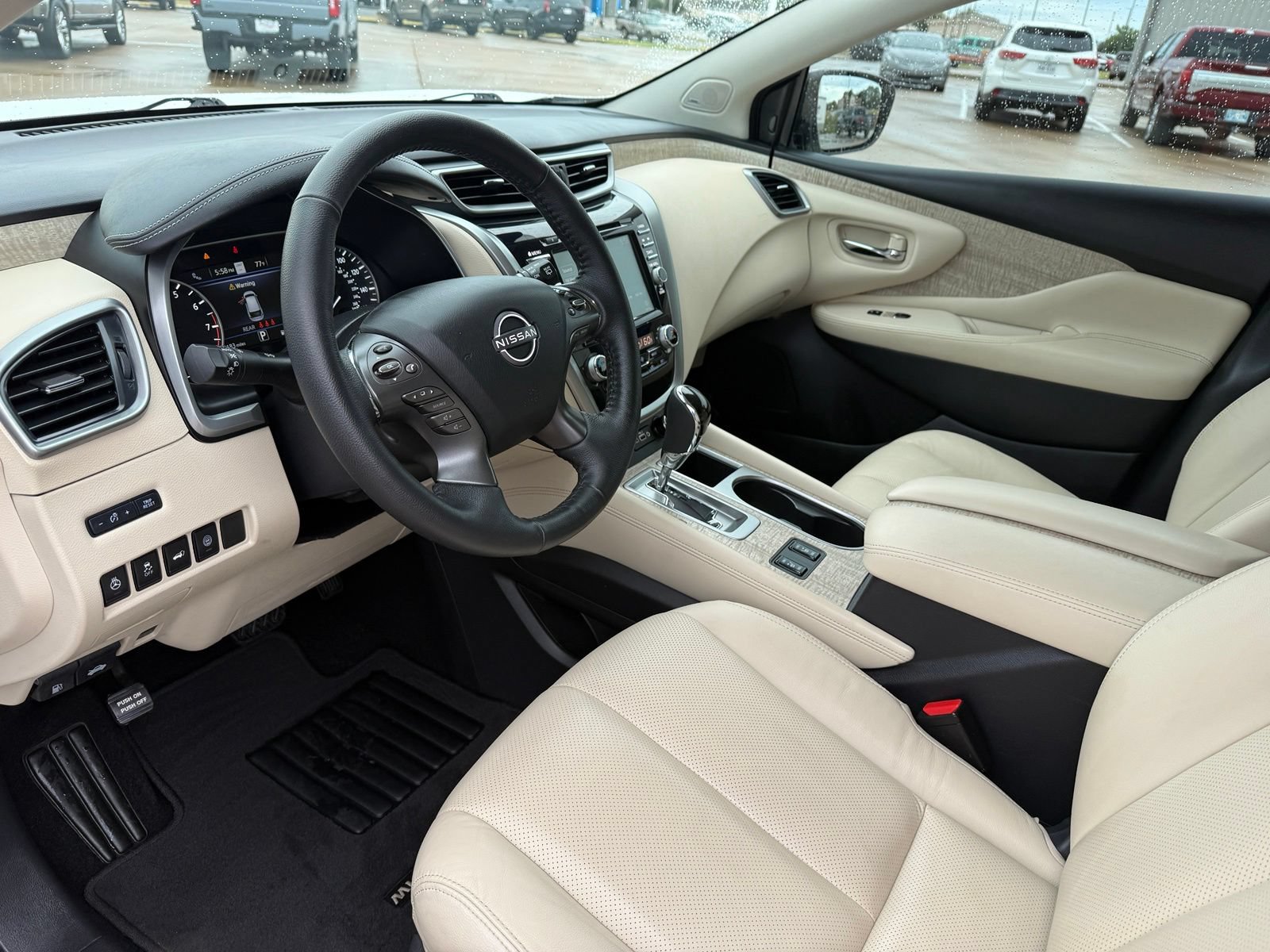 Used 2024 Nissan Murano SL AWD/4WD image 11