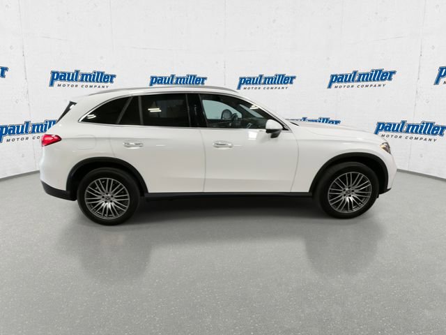 Used 2023 Mercedes-Benz GLC 300 4MATIC image 12