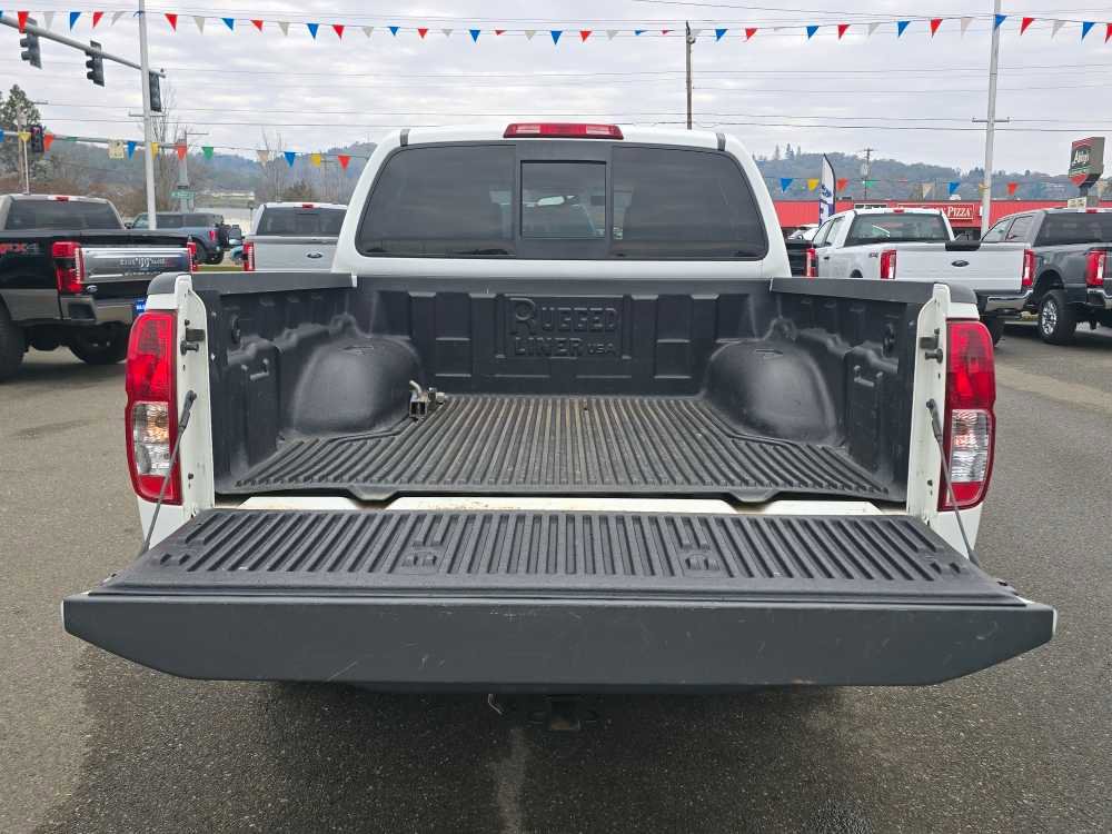 Used 2017 Nissan Frontier SV image 19