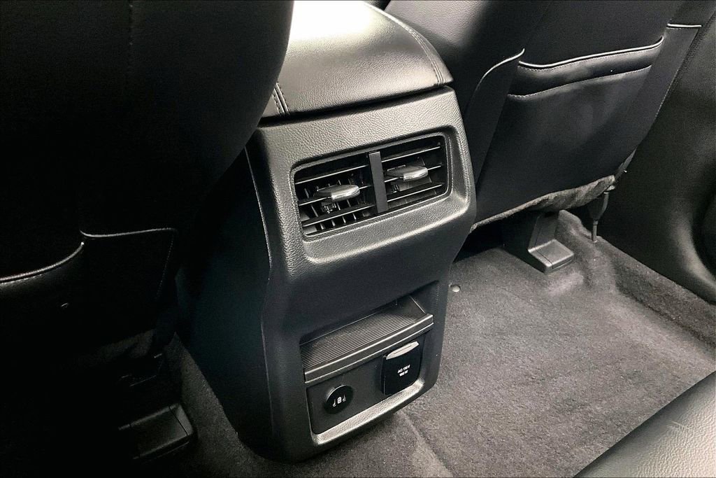 Certified 2024 Ford Edge SEL w/ Convenience Package AWD/4WD image 33