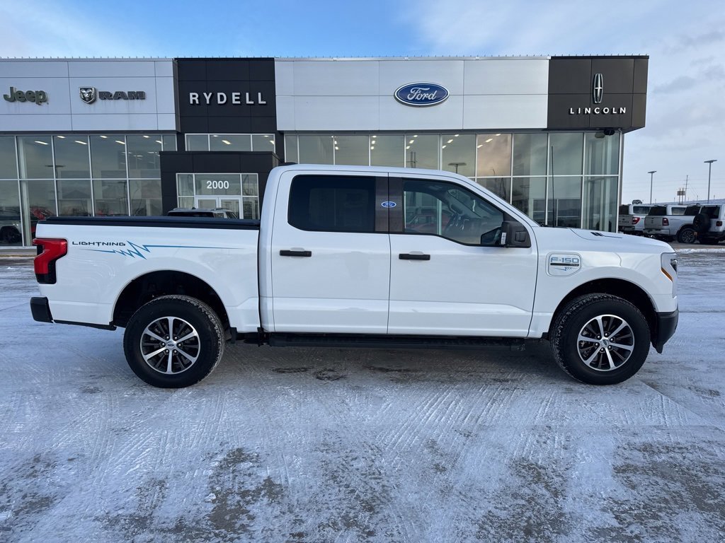 Certified 2022 Ford F150 Lightning Pro w/ Tow Technology Package image 6